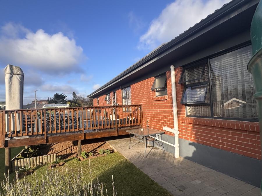 3 Bedroom Property for Sale in Tergniet Western Cape